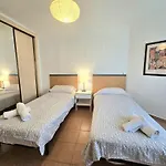 Apartament Playamar Con Vistas Al Mar Y Piscina A 50 Metros Del Paseo Maritimo *
