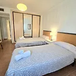Playamar Con Vistas Al Mar Y Piscina A 50 Metros Del Paseo Maritimo