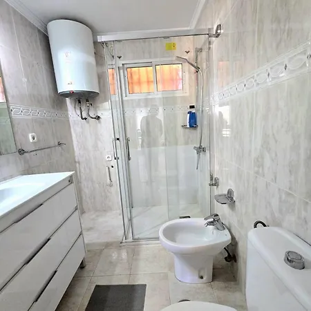 Apartment Playamar Con Vistas Al Mar Y Piscina A 50 Metros Del Paseo Maritimo Torremolinos