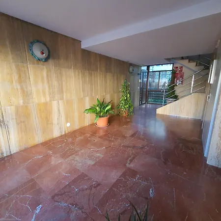 Apartment Playamar Con Vistas Al Mar Y Piscina A 50 Metros Del Paseo Maritimo