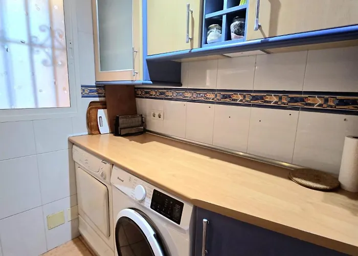 Playamar Con Vistas Al Mar Y Piscina A 50 Metros Del Paseo Maritimo *