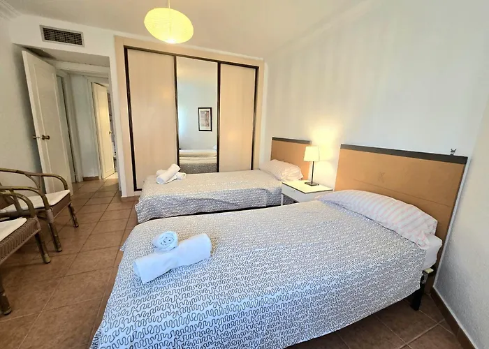 Playamar Con Vistas Al Mar Y Piscina A 50 Metros Del Paseo Marítimo