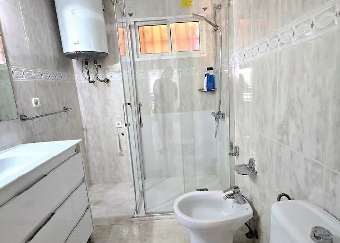 Apartment Playamar Con Vistas Al Mar Y Piscina A 50 Metros Del Paseo Maritimo Torremolinos