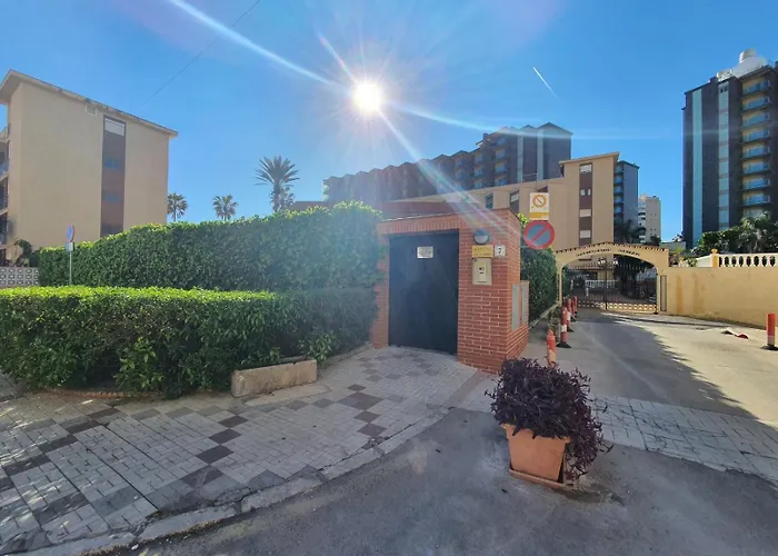 Playamar Con Vistas Al Mar Y Piscina A 50 Metros Del Paseo Maritimo Apartment *