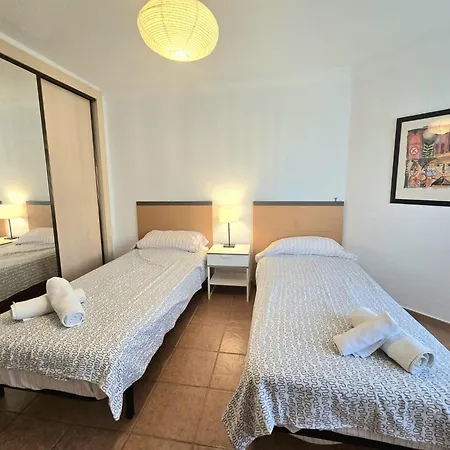 Apartamento Playamar Con Vistas Al Mar Y Piscina A 50 Metros Del Paseo Marítimo *